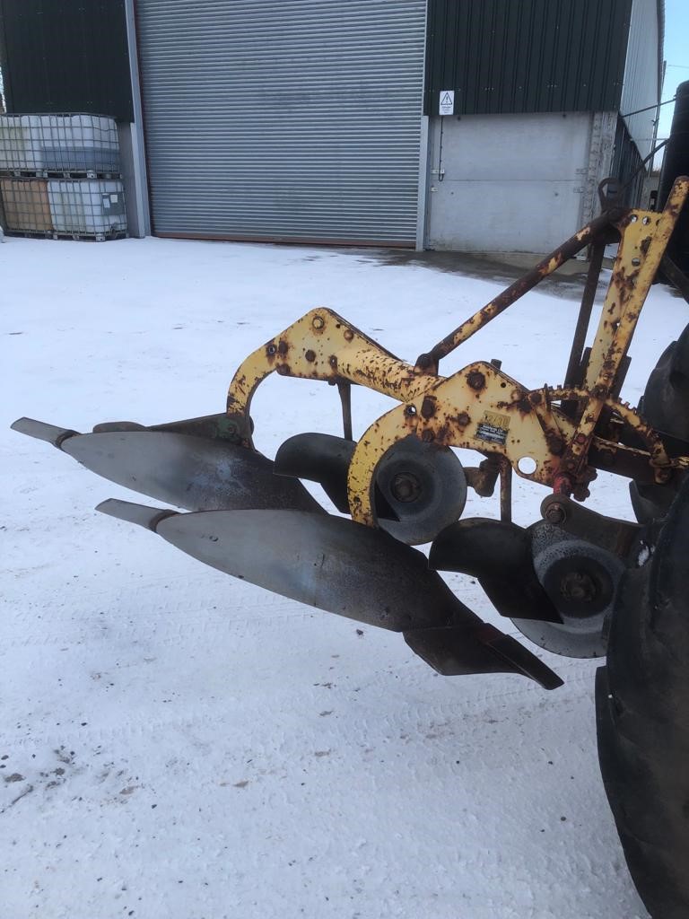 Lot 316 Bamford 2 Furr Vintage Plough 12ins Furr Area Duns SOLD