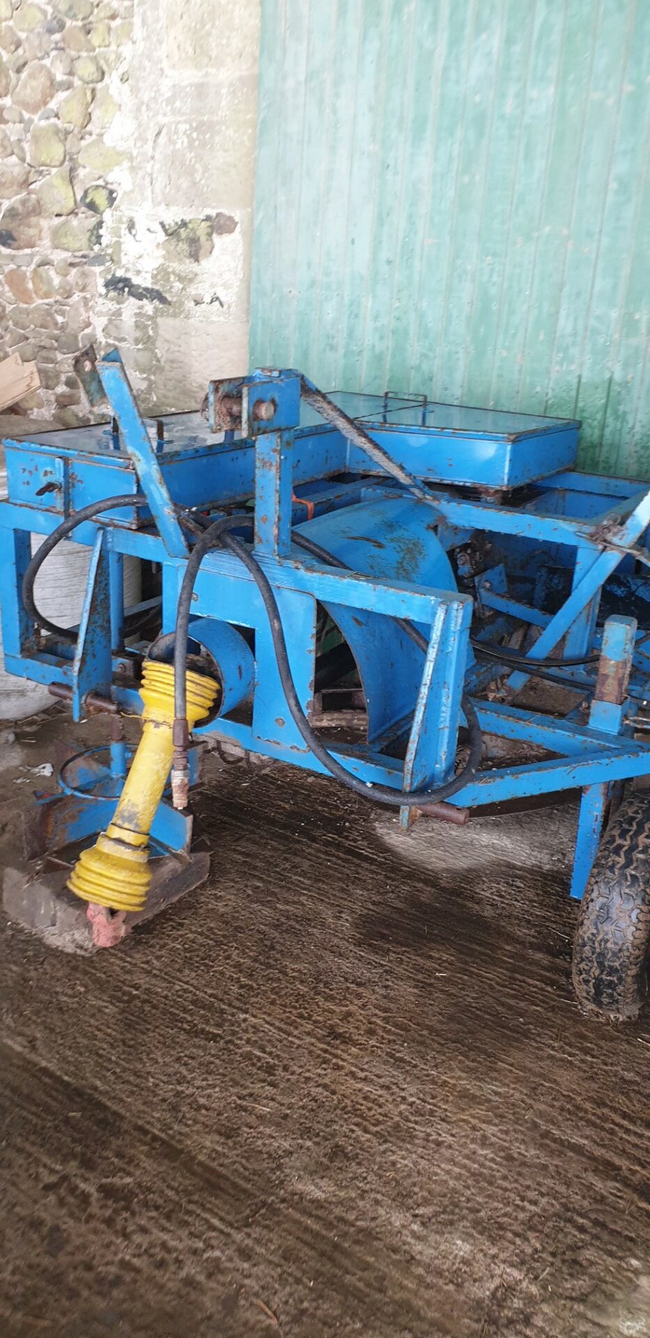 Lot 327 Boswell Turnip Swede Harvester Area Coldstream SOLD